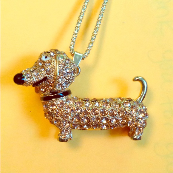 betsey johnson dog necklace